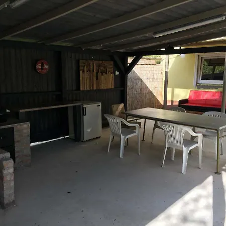 Bogacsizug Apartament *